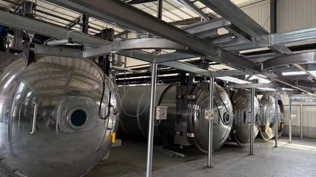 厂”——潍坊临朐蒋峪盘活资源发展特色产业见闻pg电子免费模拟器闲置厂房变身宠物零食“梦工(图3)